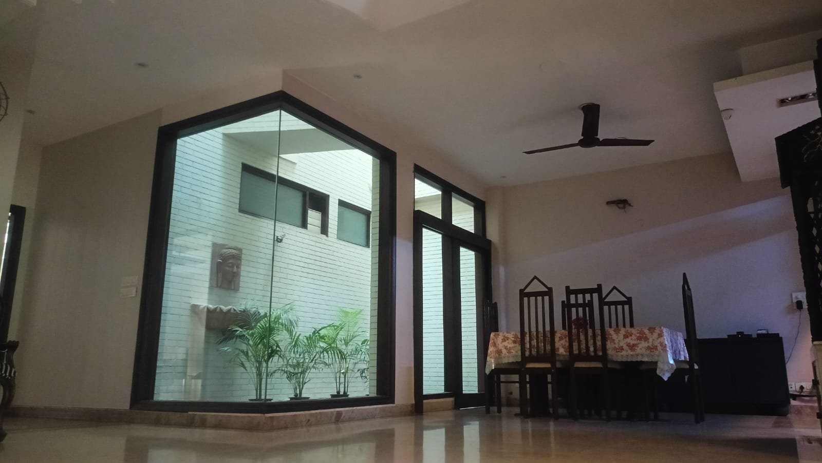 Serviced apartment in gurugram Living Room