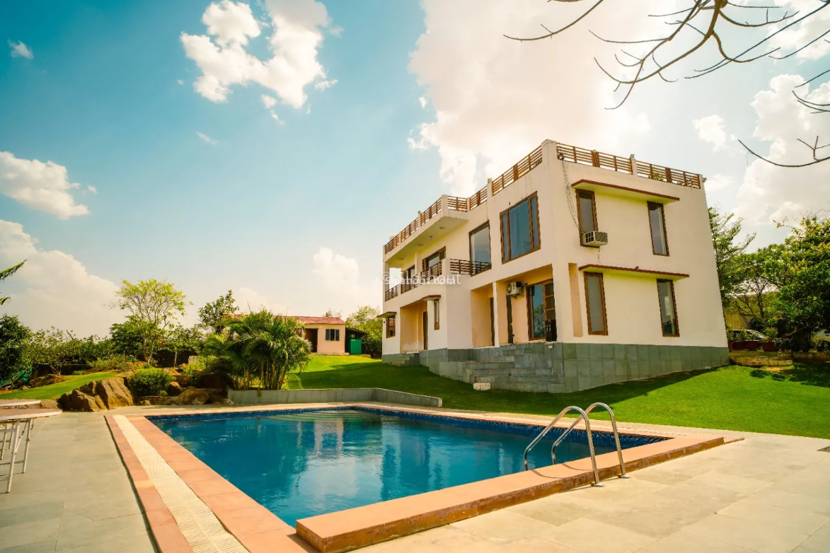 Apartments near Golf Course Road Gurgaon